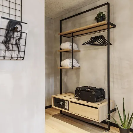 Hotel Upstairs Ostend