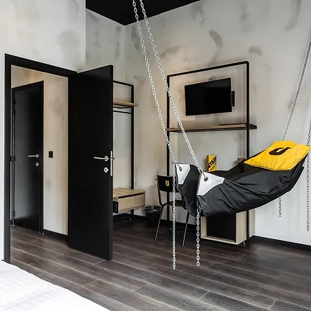 Upstairs Hotel Ostend