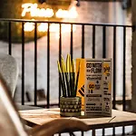 Upstairs Hotel Ostenda