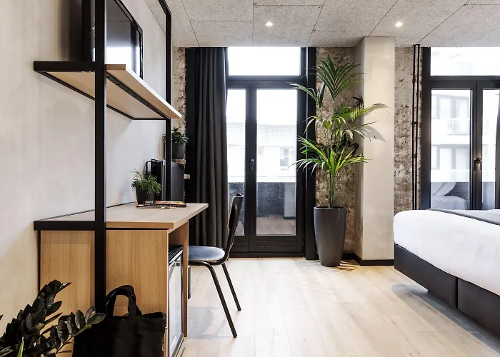 Готель Upstairs Остенде