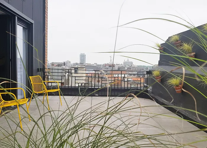 Готель Upstairs Остенде