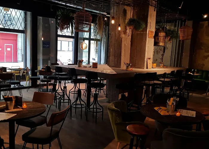 Upstairs Остенде